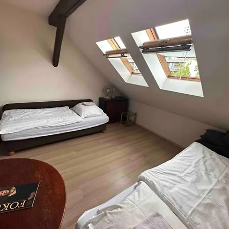 Private Near The Centre *